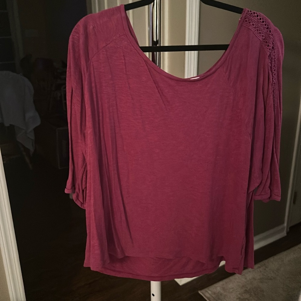 3/4 sleeve top​